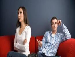 Gebetan Kamu Cuek? Ini dia 7 Tipe Wanita yang Disukai Pria C